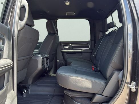 New 2025 RAM 2500 Big Horn AWD/4WD image 14