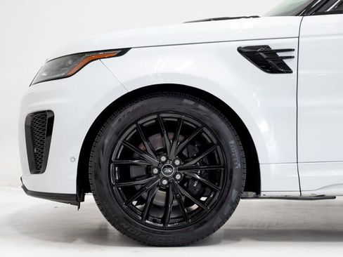 Used 2022 Land Rover Range Rover Sport SVR image 23