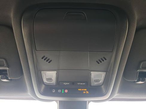 Used 2024 Chevrolet Equinox RS AWD/4WD image 25
