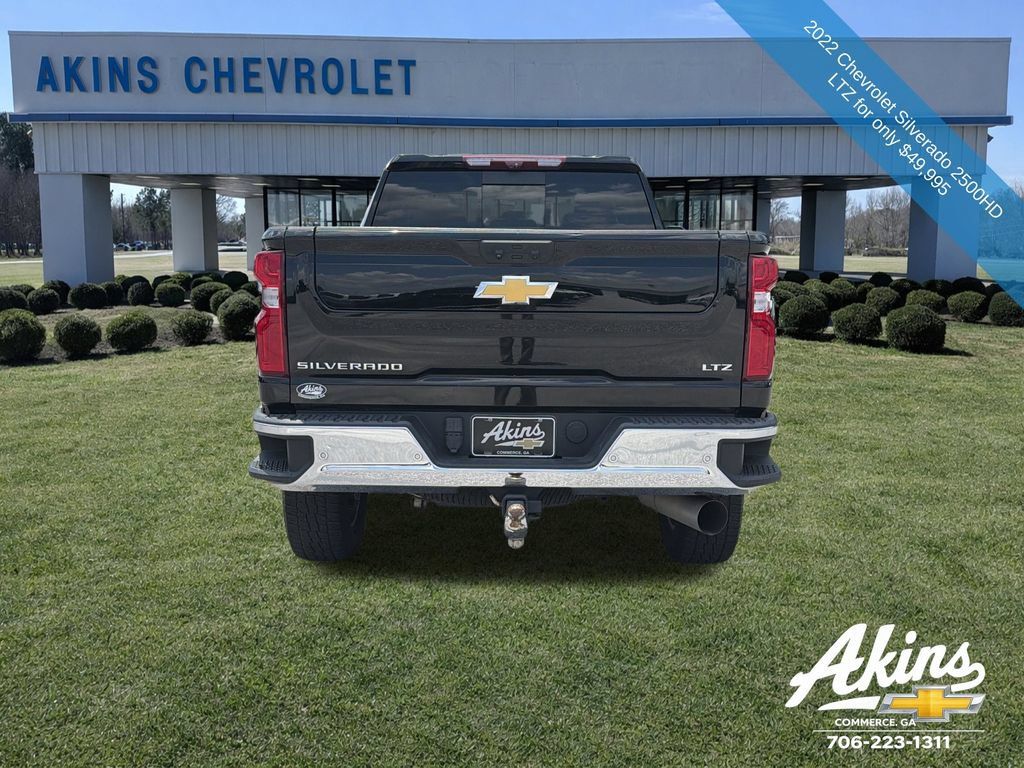 Used 2022 Chevrolet Silverado 2500 LTZ w/ LTZ Premium Package AWD/4WD image 3