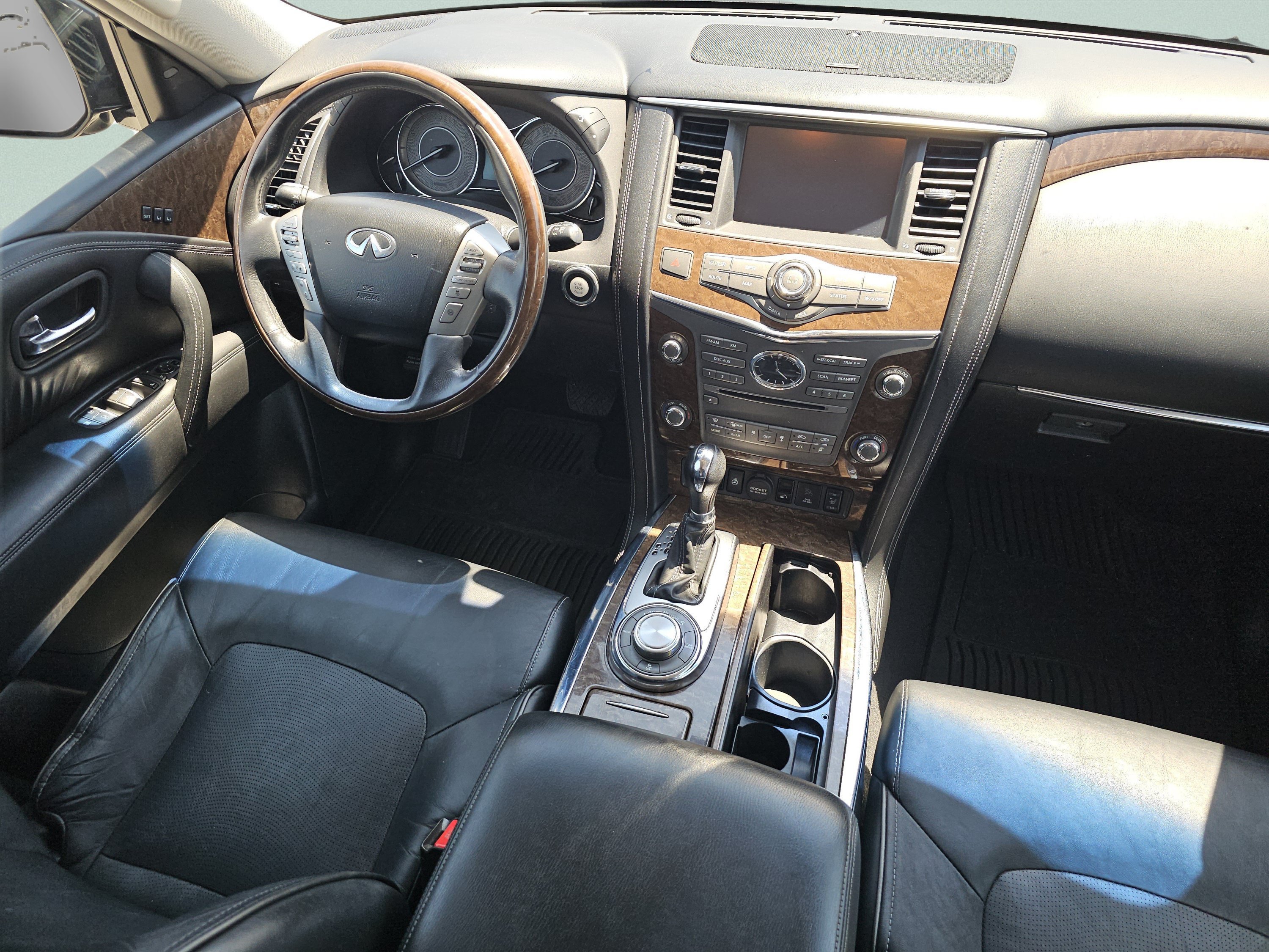 Used 2015 INFINITI QX80 4WD w/ 22" Wheel Package image 29