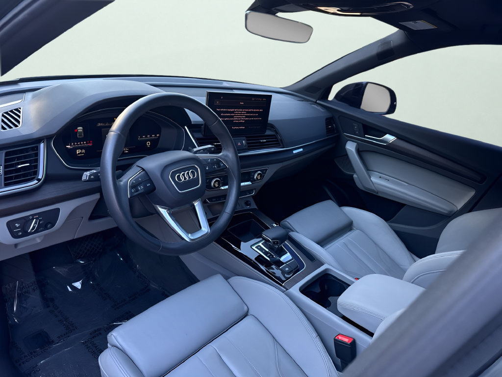 Used 2023 Audi Q5 2.0T Premium Plus w/ Premium Plus Package AWD/4WD image 18