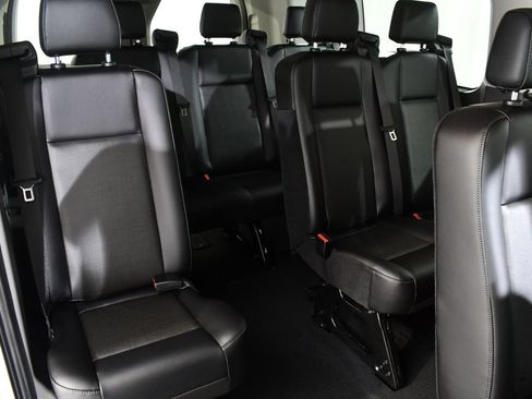 New 2026 Ford Transit 350 148 Low Roof Wagon AWD image 18