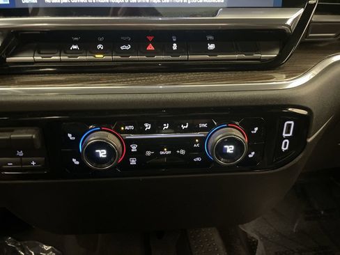 Used 2024 Chevrolet Silverado 1500 RST w/ Max Trailering Package AWD/4WD image 12