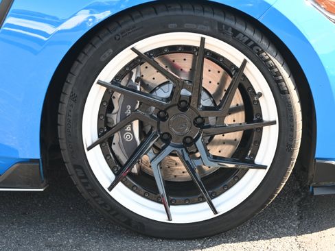 Used 2017 Ford Mustang Shelby GT350 w/ Electronics Package image 16