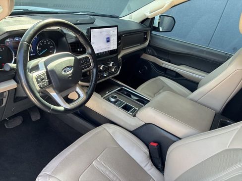 Used 2022 Ford Expedition Max Limited RWD image 17