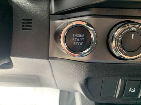 Used 2023 Toyota Tacoma TRD Sport AWD/4WD image 25