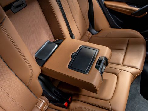 Used 2021 Audi Q5 Prestige image 29