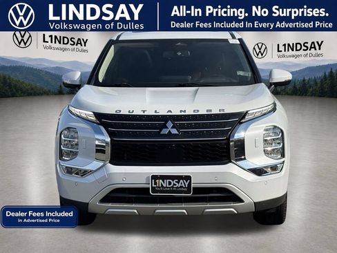 Used 2022 Mitsubishi Outlander SE AWD/4WD image 3