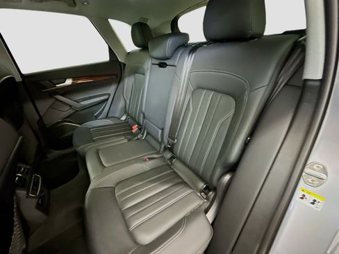 Used 2022 Audi Q5 2.0T Premium Plus w/ Premium Plus Package image 30