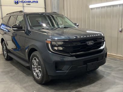Used 2025 Ford Expedition Active