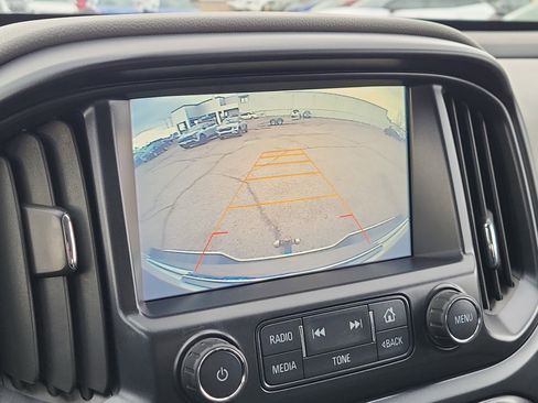 Used 2016 Chevrolet Colorado LT w/ LT Convenience Package image 21