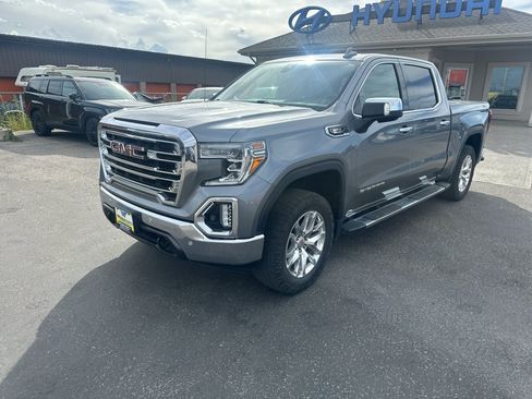 Used 2021 GMC Sierra 1500 SLT w/ SLT Premium Plus Package AWD/4WD image 1