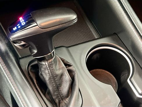 Used 2024 Dodge Durango GT image 17