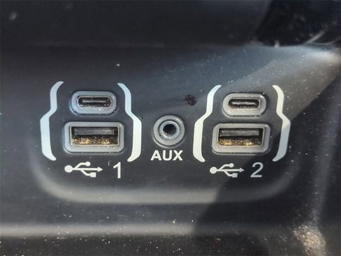 Used 2022 RAM 1500 Limited w/ Night Edition image 23