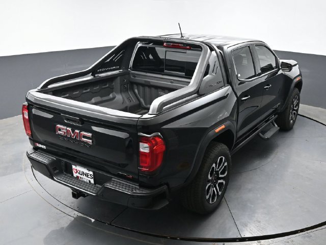 Used 2025 GMC Canyon AT4 w/ Nightfall Edition AWD/4WD image 41