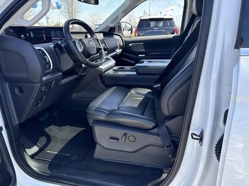 Certified 2025 Ford Expedition Max Platinum AWD/4WD image 22