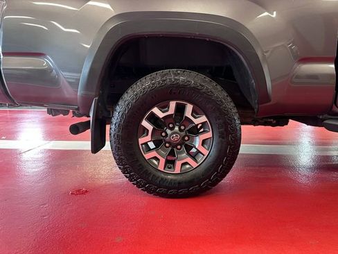 Certified 2021 Toyota Tacoma TRD Off-Road w/ TRD Premium Off Road Package image 27