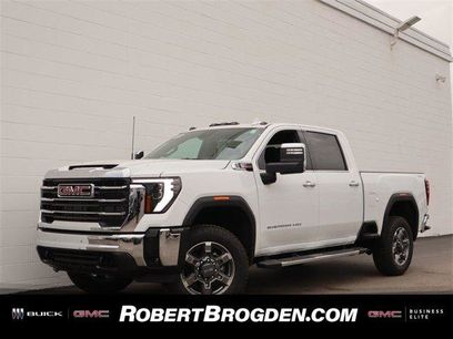 New 2026 GMC Sierra 2500 SLT w/ SLT Convenience Package
