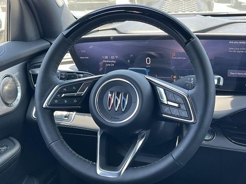 New 2026 Buick Enclave Avenir w/ Super Cruise Package FWD image 12