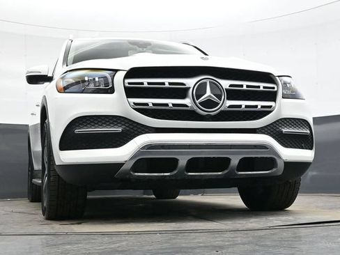 Used 2020 Mercedes-Benz GLS 450 4MATIC image 39