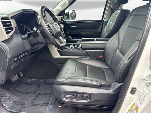 Used 2023 Toyota Tundra Limited w/ Power Package image 10