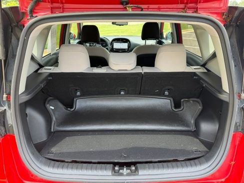 Used 2023 Kia Soul EX FWD image 6