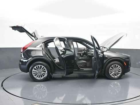 Used 2024 Cadillac XT4 Premium Luxury image 78