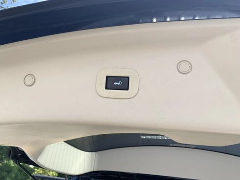 Used 2018 INFINITI QX80 2WD w/ Driver Assistance Package image 40