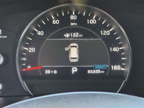 Used 2019 Kia Sorento SX image 24