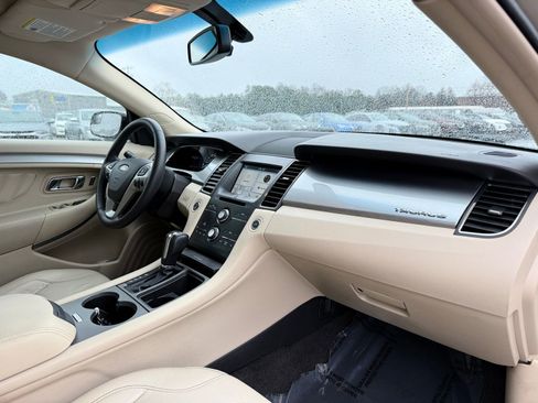 Used 2018 Ford Taurus SEL w/ Equipment Group 201A image 26