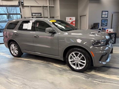 Used 2022 Dodge Durango R/T image 32
