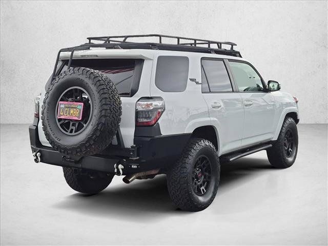 Used 2022 Toyota 4Runner TRD Off-Road Premium AWD/4WD image 5