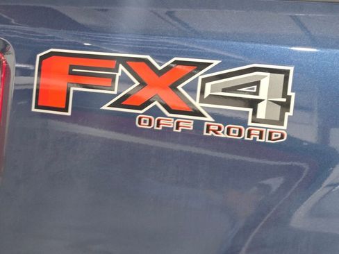 Used 2017 Ford F250 Lariat w/ Chrome Package image 20