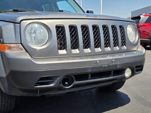 Used 2014 Jeep Patriot Sport AWD/4WD image 8