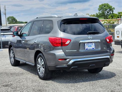 Used 2020 Nissan Pathfinder SL image 7