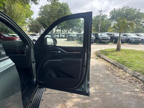 Used 2023 Cadillac Escalade Sport Platinum image 21