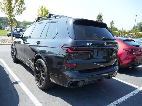Used 2024 BMW X7 xDrive40i w/ M Sport Package AWD/4WD image 9