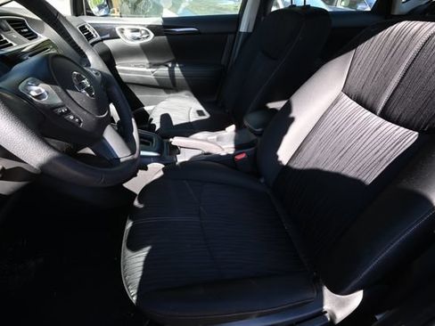 Used 2018 Nissan Sentra SV FWD image 8