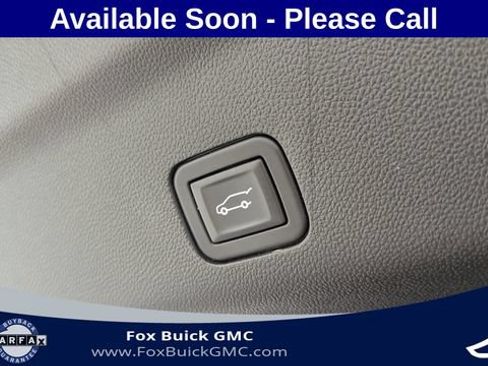 Certified 2023 GMC Yukon XL SLT w/ SLT Premium Package AWD/4WD image 39