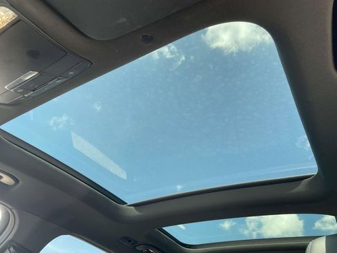 Used 2022 Mercedes-Benz GLC 300 image 23