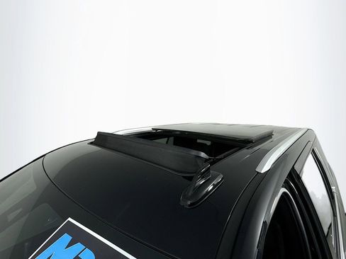 Used 2022 Chevrolet Tahoe LT w/ LT Signature Plus Package image 23