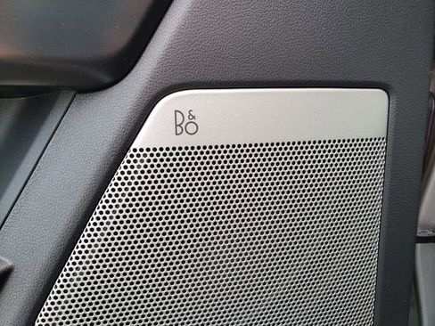 New 2025 Ford F150 Lariat w/ Equipment Group 501A Mid image 18