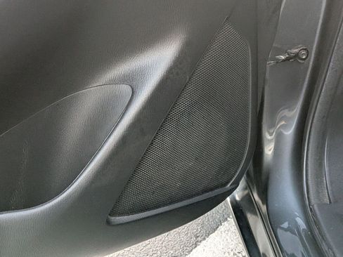 Used 2018 Toyota Yaris iA image 16