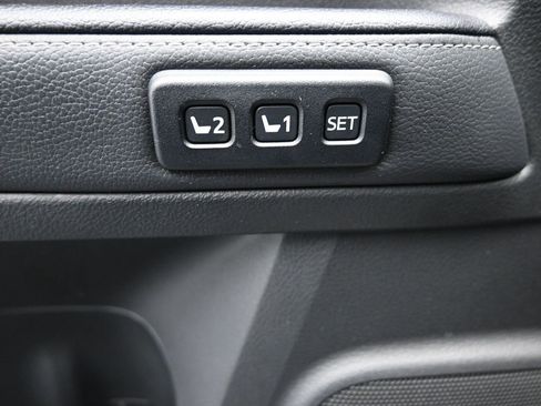 Used 2022 Toyota 4Runner Limited image 20