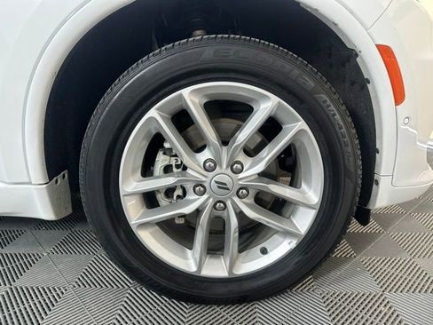 Used 2025 Dodge Durango GT AWD/4WD image 31