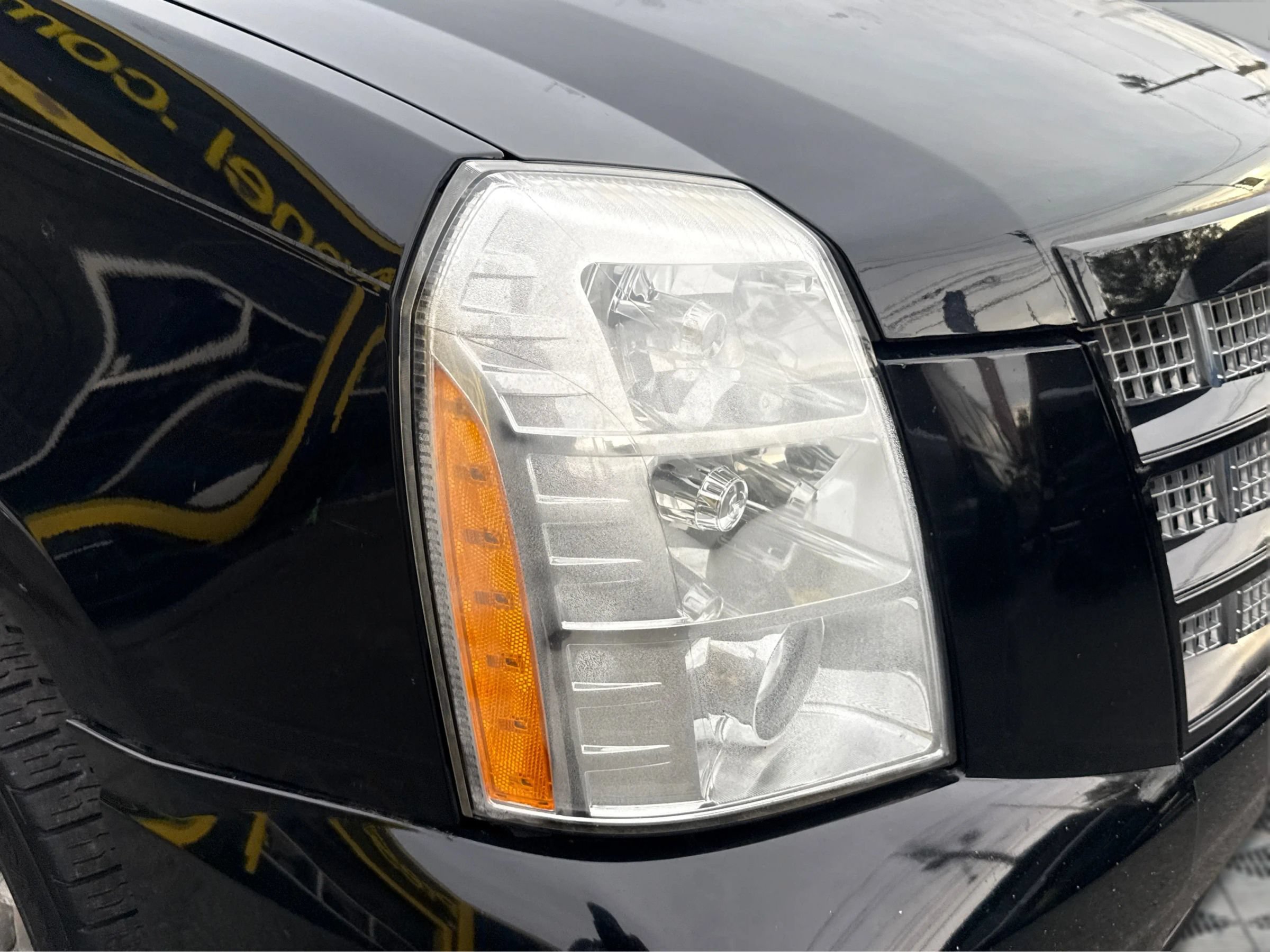 Used 2014 Cadillac Escalade Premium AWD/4WD image 29