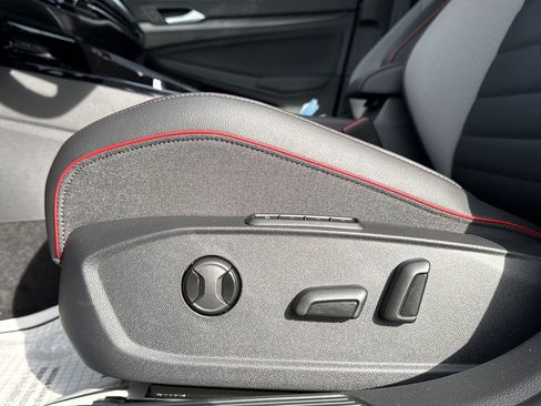 New 2026 Volkswagen GTI SE image 21