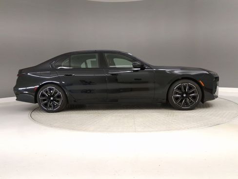 New 2026 BMW 740i w/ Premium Package image 6