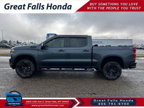Used 2021 Chevrolet Silverado 1500 LT Trail Boss w/ Convenience Package II AWD/4WD image 4
